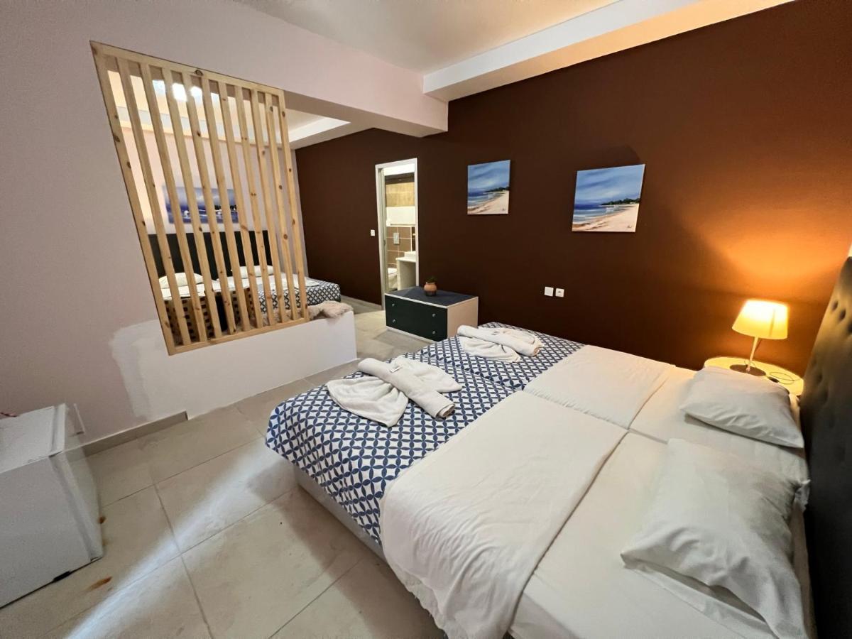 Golden Days Hotel Afantou Ngoại thất bức ảnh