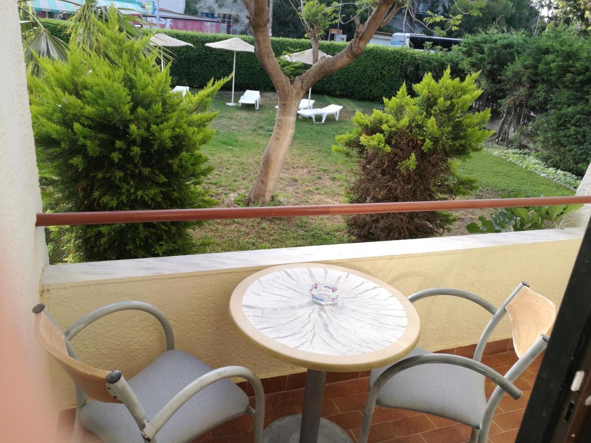 Golden Days Hotel Afantou Ngoại thất bức ảnh